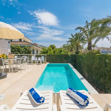 Anima Villa Can Picafort  Exterior photo
